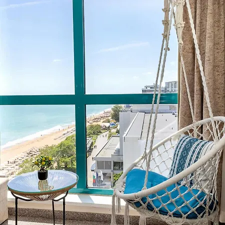 Lejlighed Private Sea View In Berlin Golden By Flat Manаger Golden Sands
