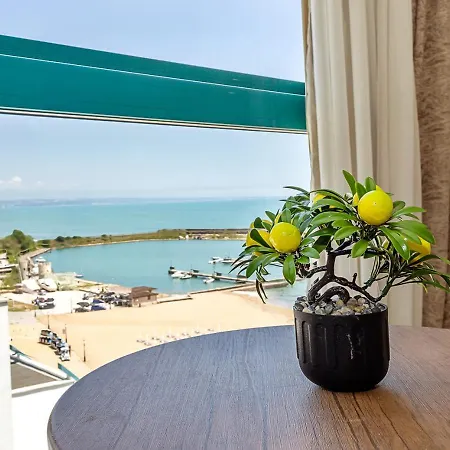 Private Sea View In Berlin Golden By Flat Manаger Lejlighed Golden Sands